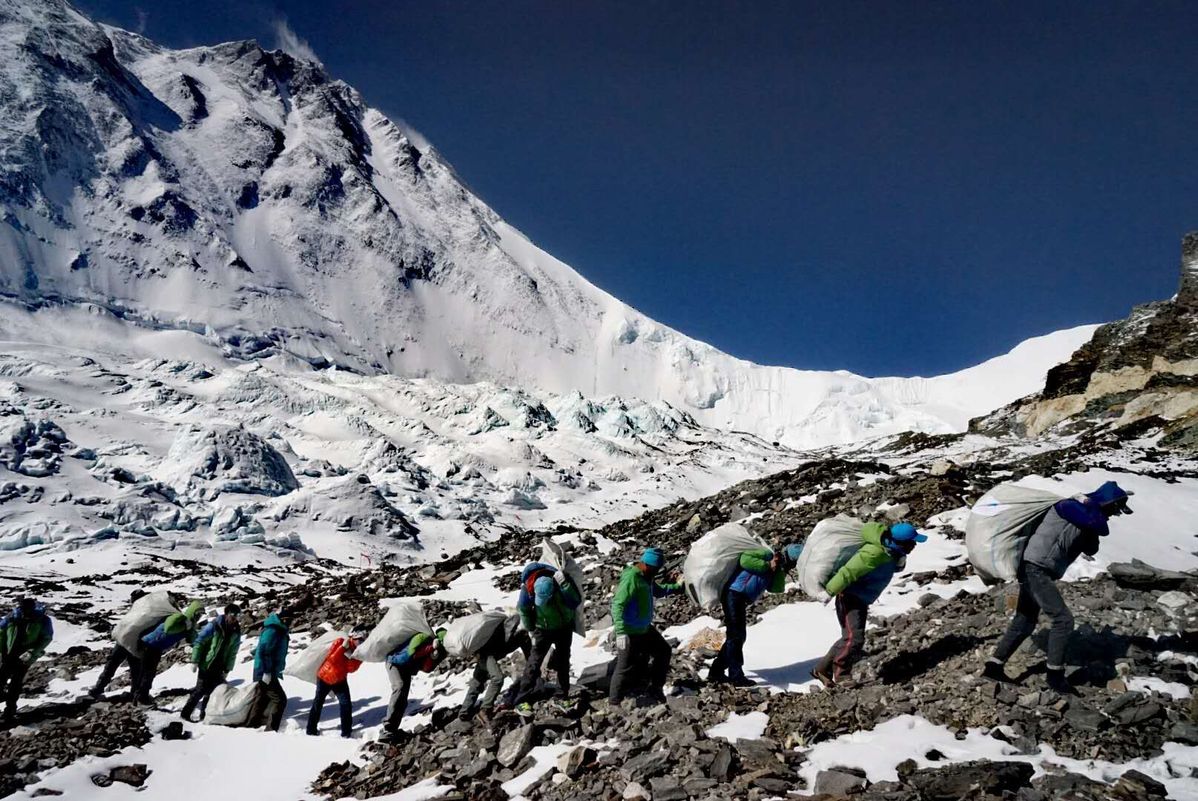 Eco-friendly toilet to be set up at 7,028m on Mt. Qomolangma