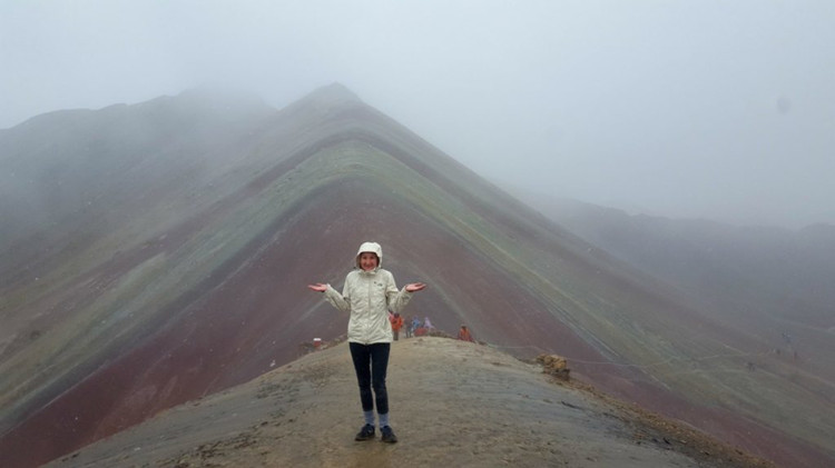 Why NOT To Trek Rainbow Mountain Peru: A Not-So-Colorful Experience