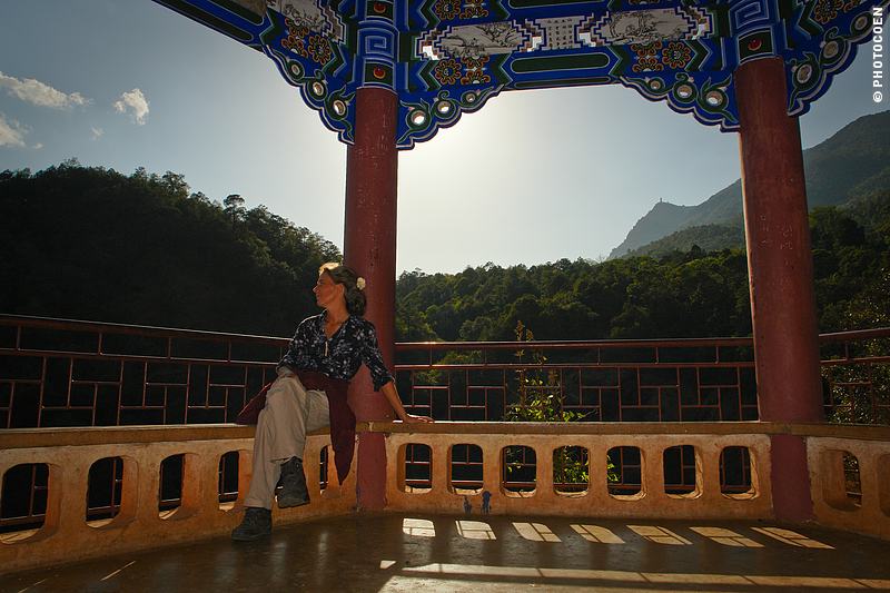 Hiking Mount Jizu in Yunnan, China