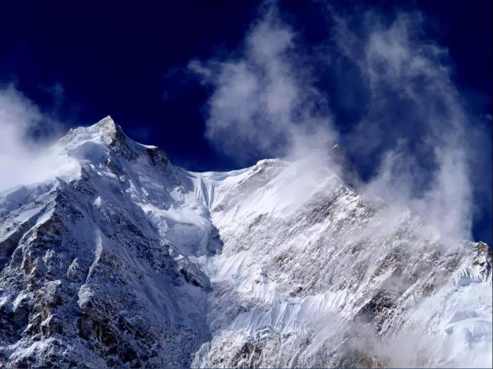 The Story of Climbing Mount Everest——Because it is there！