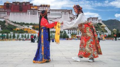 Tibet issues coupons to boost local tourism