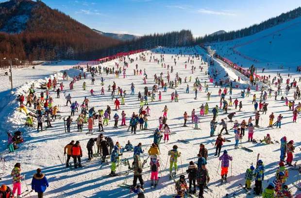 带动3亿人参与冰雪运动 神农架林区打造国家冰雪与户外运动基地