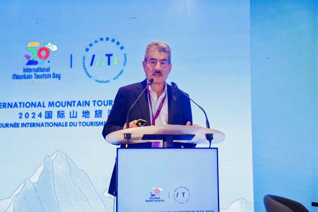 罗赫尔斯·马丁·巴伦西亚·埃斯皮诺萨