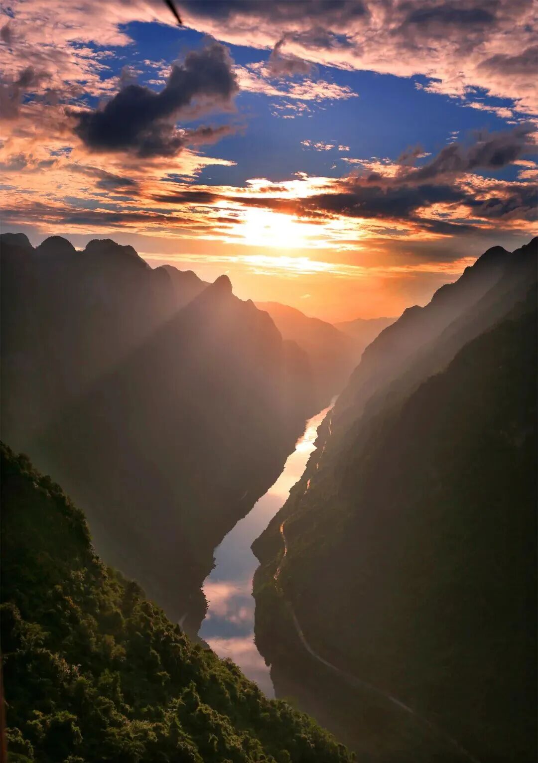 a9cbeed036ce4d85aebe1276f45464d1.jpg 图片