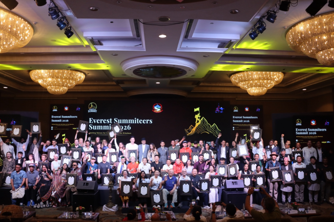 027d0c0fc1214e978e87b569dafed272.png 图片