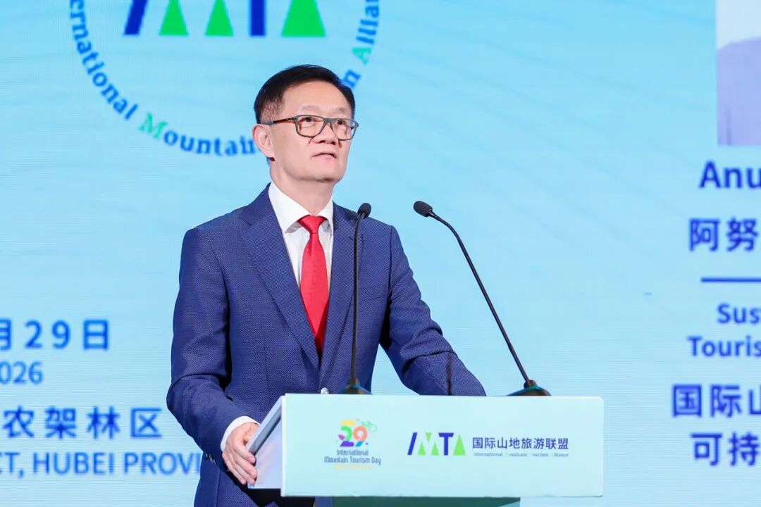 2aa5a8e10fac451e93b6dcb385907b1f.jpg 图片