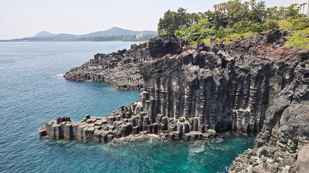 Agentic AI for travel heats up as Google preps booking tools