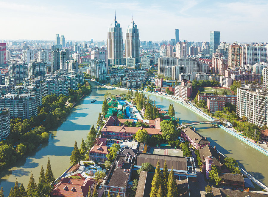 Suzhou Creek rides tourism wave