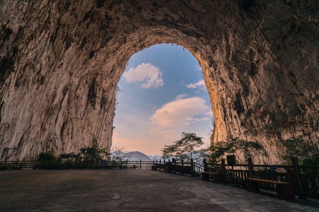 “2025中国国际旅游交易会”国际山地旅游联盟90平米的展台设计搭建采购中选公示