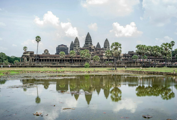 柬埔寨将对中国公民试行免签政策