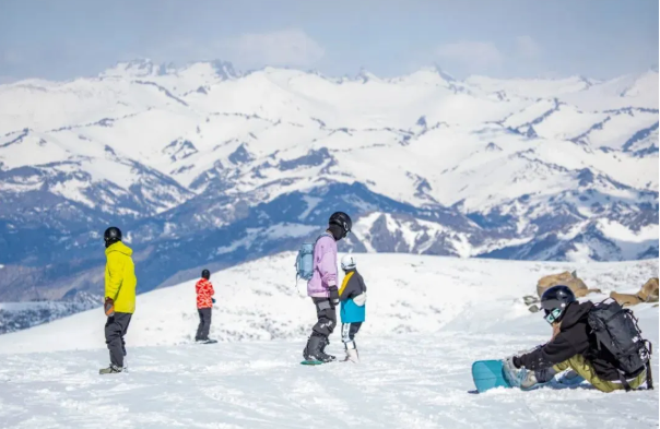 十条冰雪文旅线路发布 打造丰富冬季文旅体验