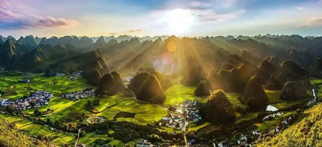 这么近，那么美，高铁直达兴义，畅快归