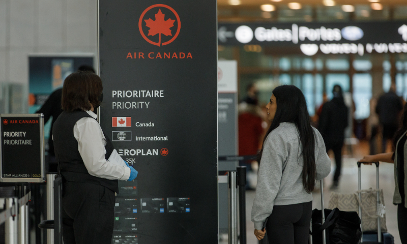 Canada, UK drop mandatory COVID test requirements for Chinese visitors