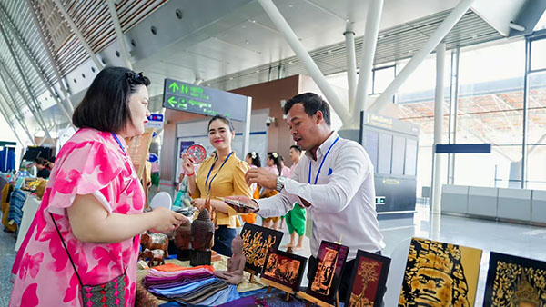 Chinese museums welcome global visitors