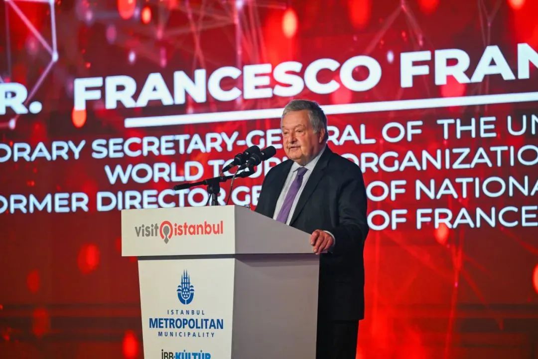 The Silk Road Dialogue was held in Istanbul, Francesco Frangialli attended delivered a speech