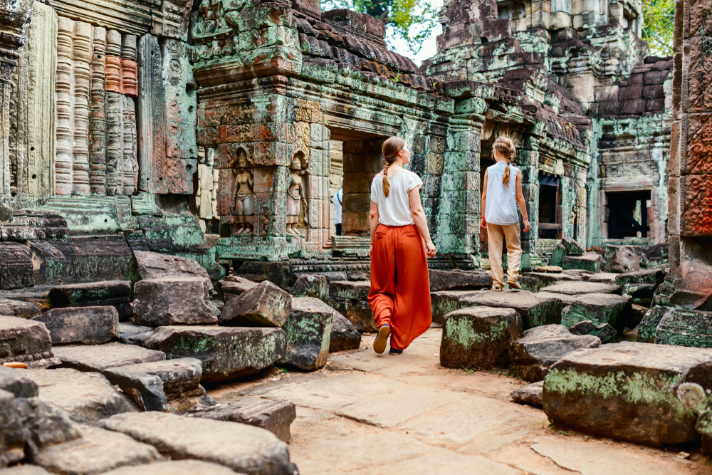 Cambodia receives 268,130 Chinese tourists in H1, up 771.8%