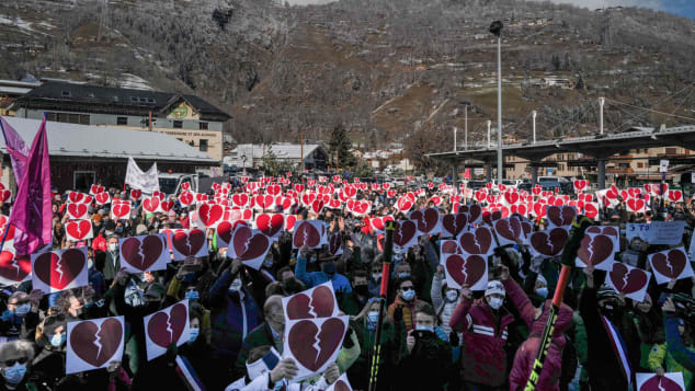 Covid has shuttered the ski season in the Alps -- with one exception