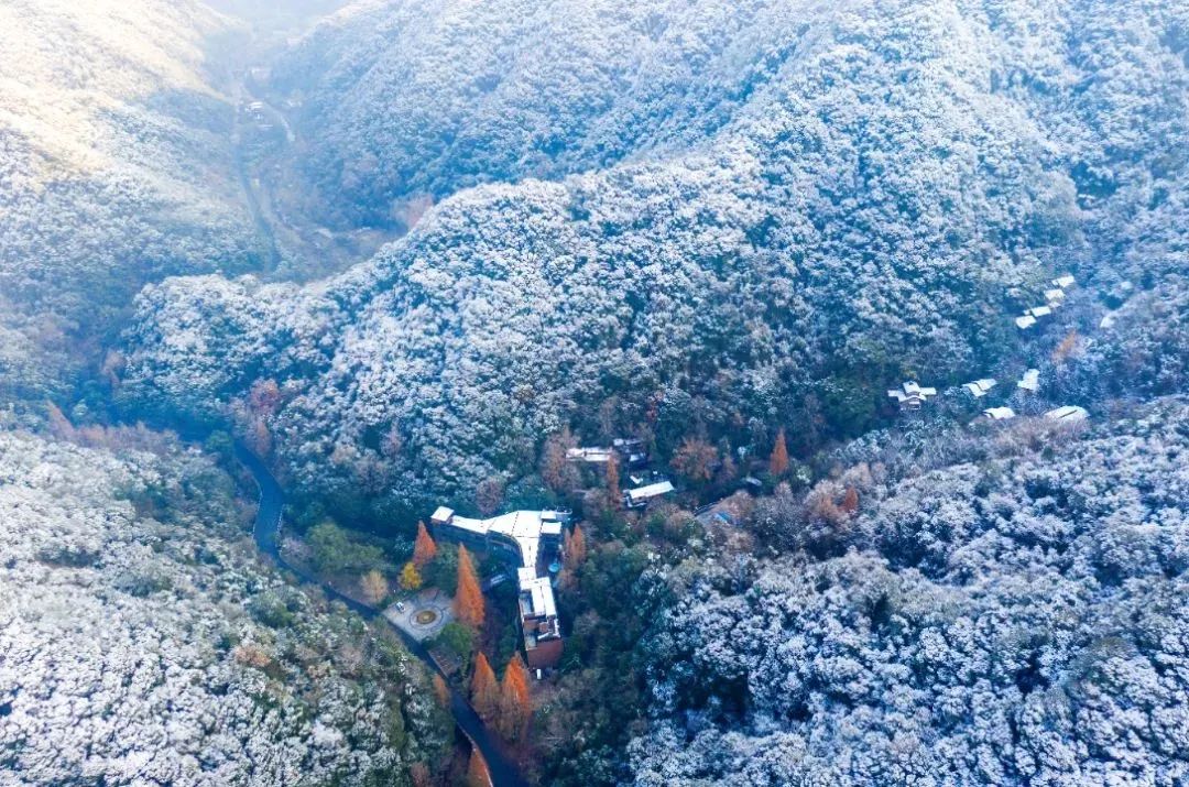 北京冬奥会迎来倒计时一周年，冰雪旅游迎来无限商机？