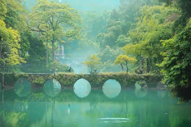 【玩转山地】山水相依，避暑首选，夏日游玩胜地——这里是，荔波