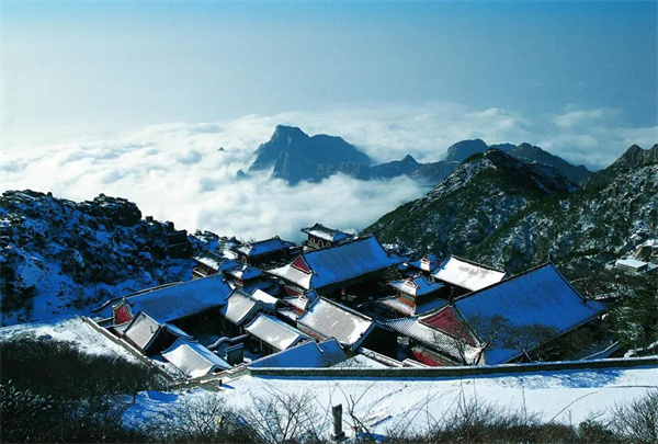 我与山地旅游 | 记忆中的泰山行