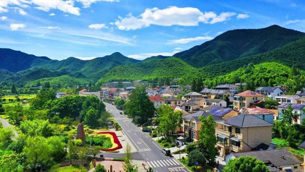 浙江余村和安徽西递村入选世界旅游组织首批“世界最佳旅游乡村”名单 